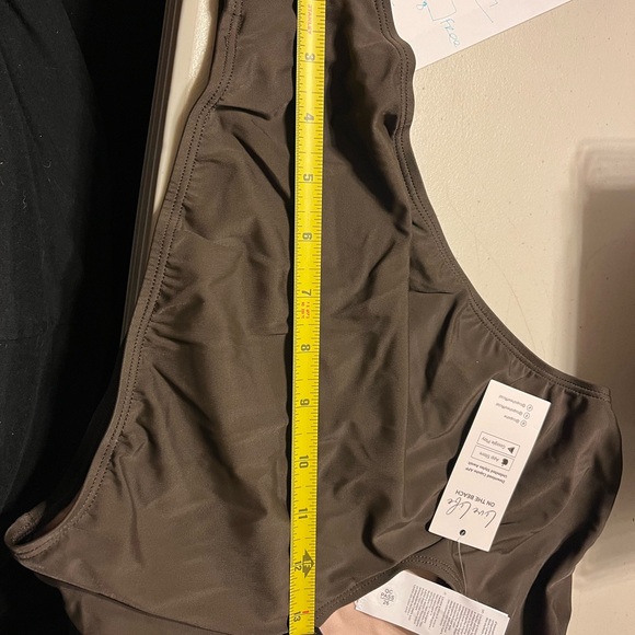 Small size bathing suit, beautiful dark brown by CUPSHE x Stassie - Picture 13 of 13